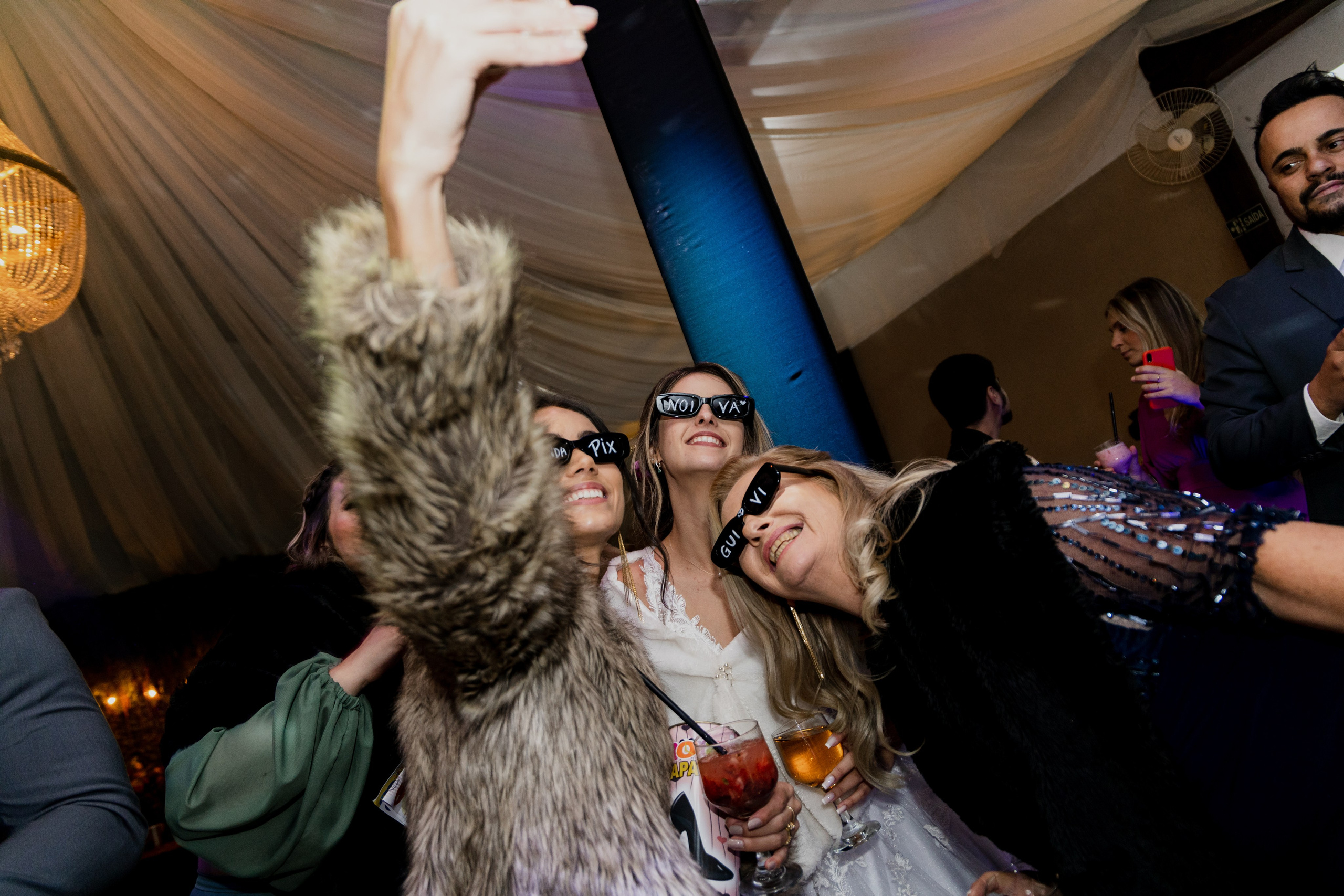 Vitoria e Guilherme. Amare Fotografia de Casamento