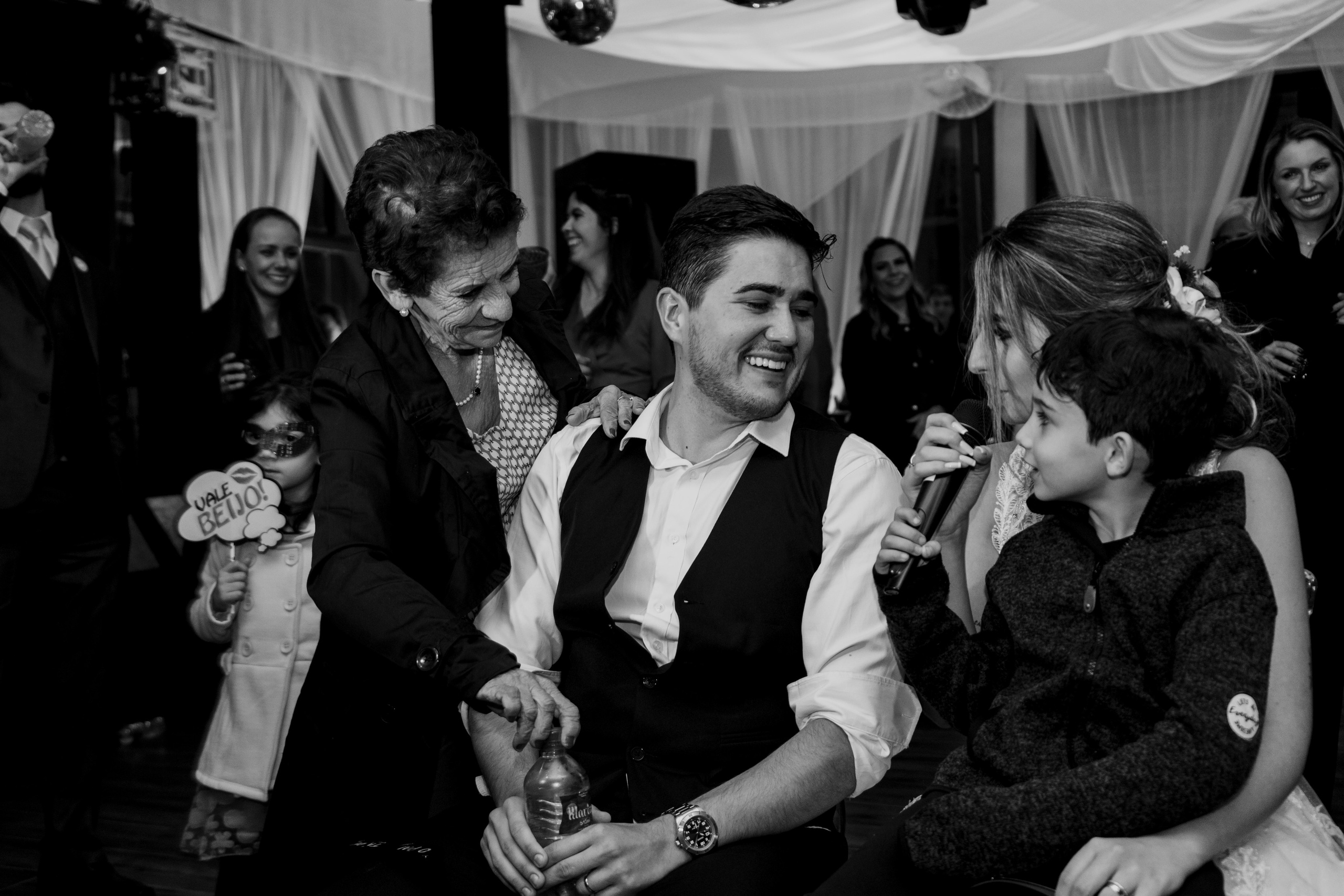 Vitoria e Guilherme. Amare Fotografia de Casamento