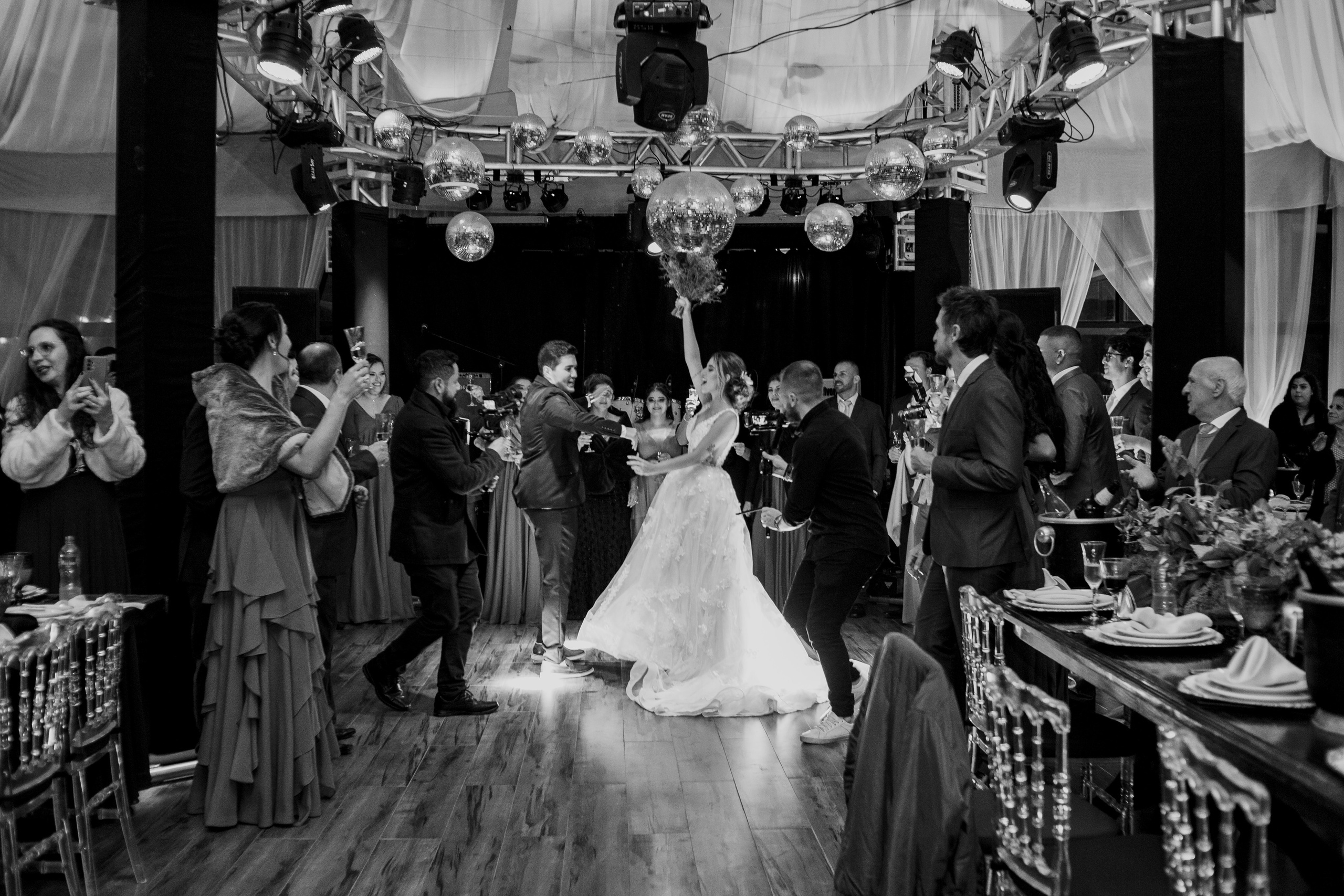Vitoria e Guilherme. Amare Fotografia de Casamento