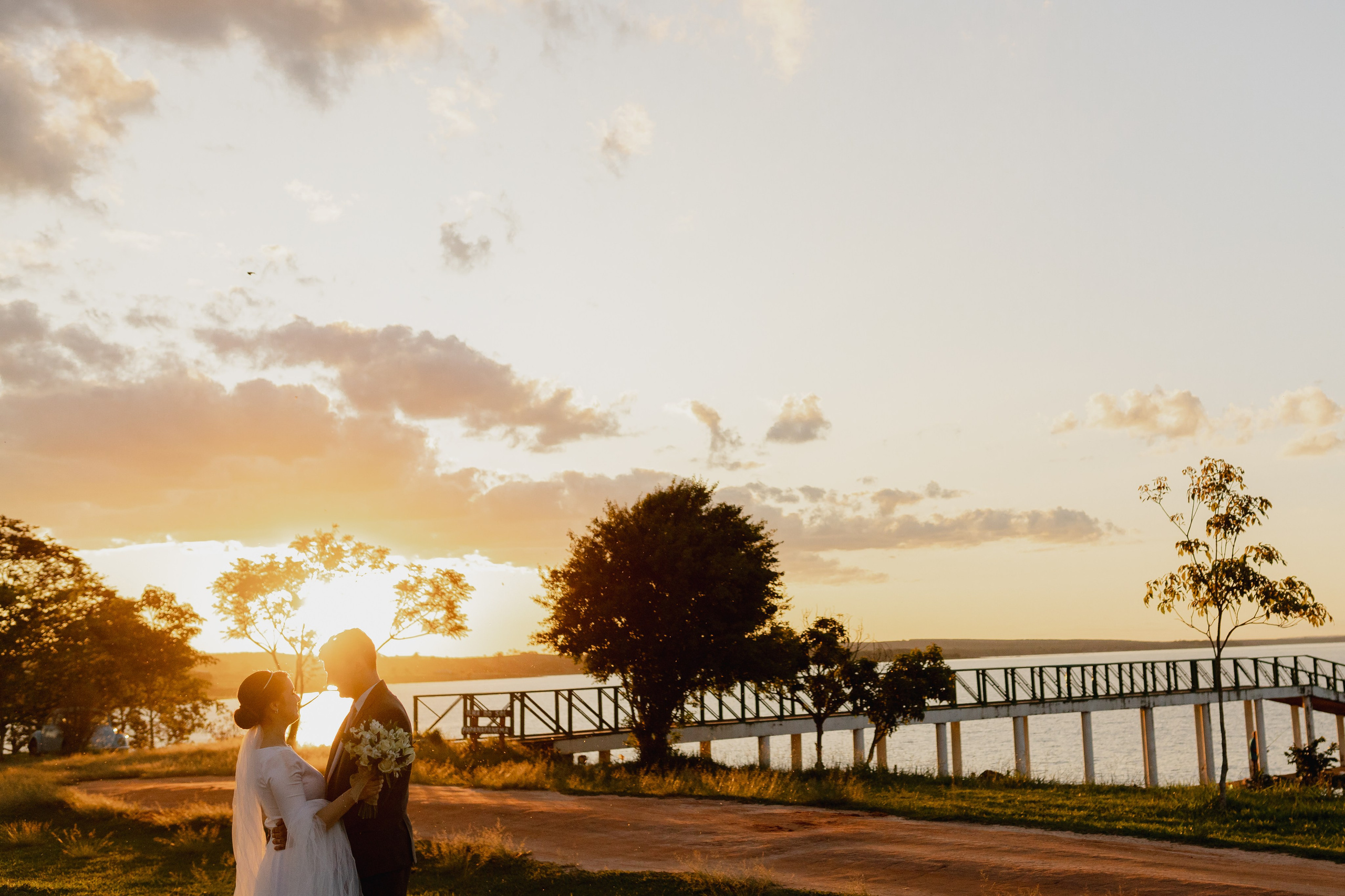 Maria e Thiago. Amare Fotografia de Casamento