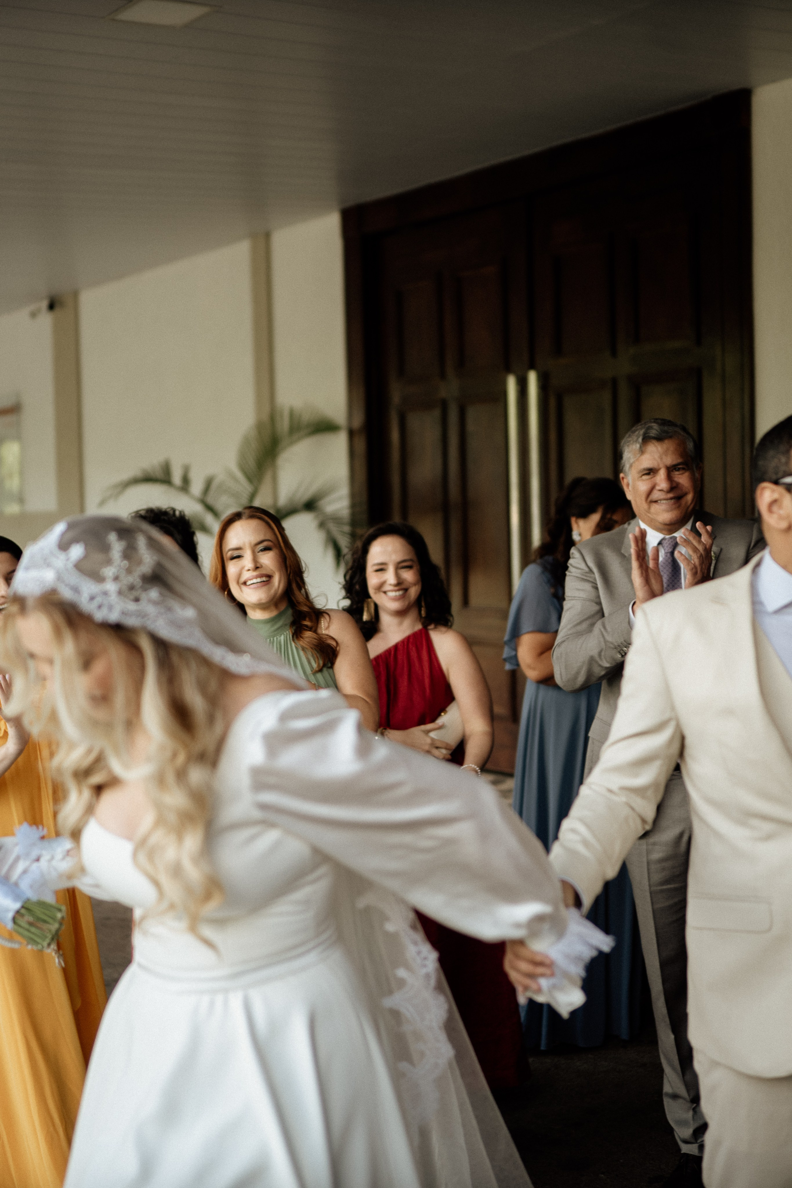 Lari & Luiz. Congiu Wedding