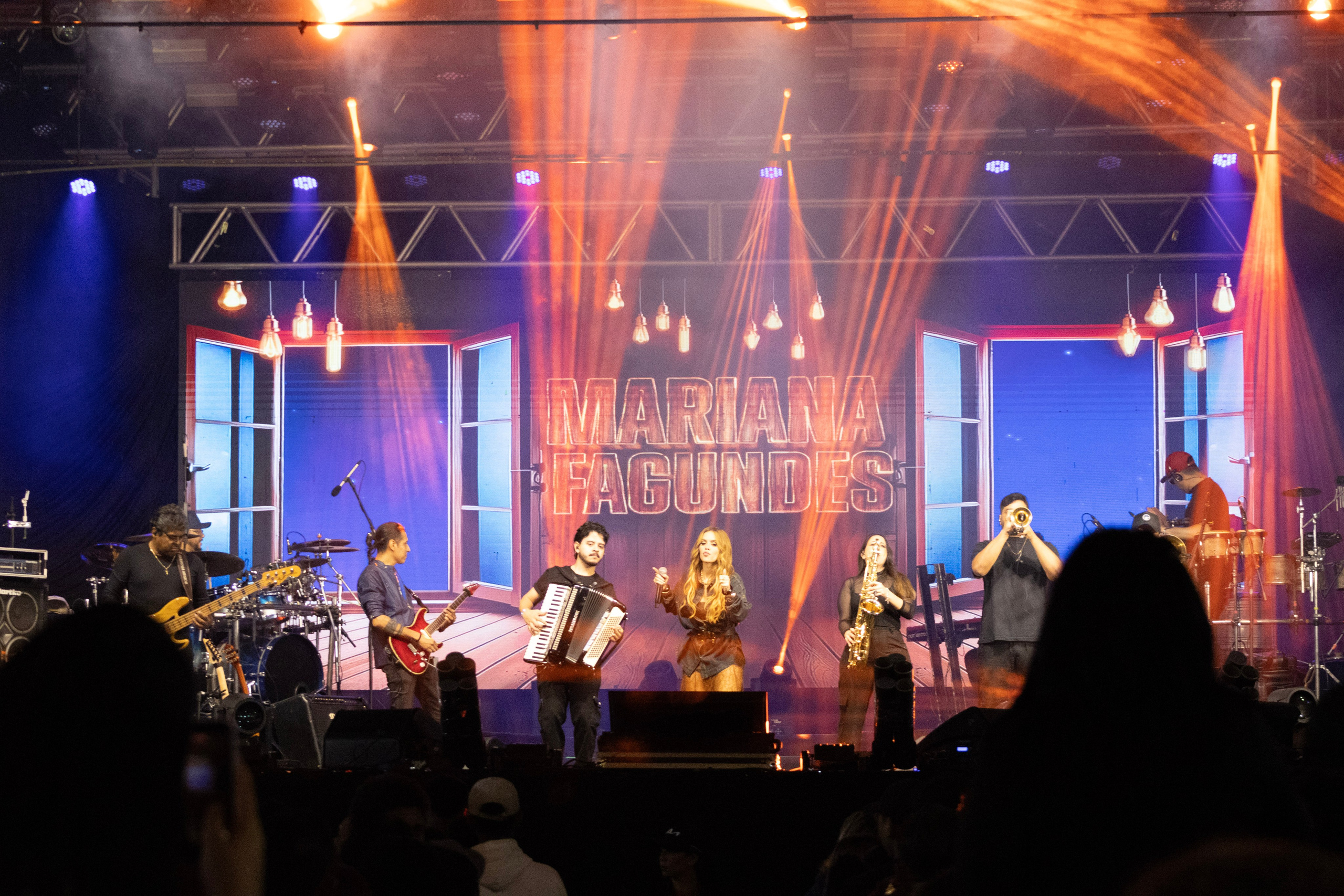 Show de Mariana Fagundes 2026 na 7ª AGROPORTO