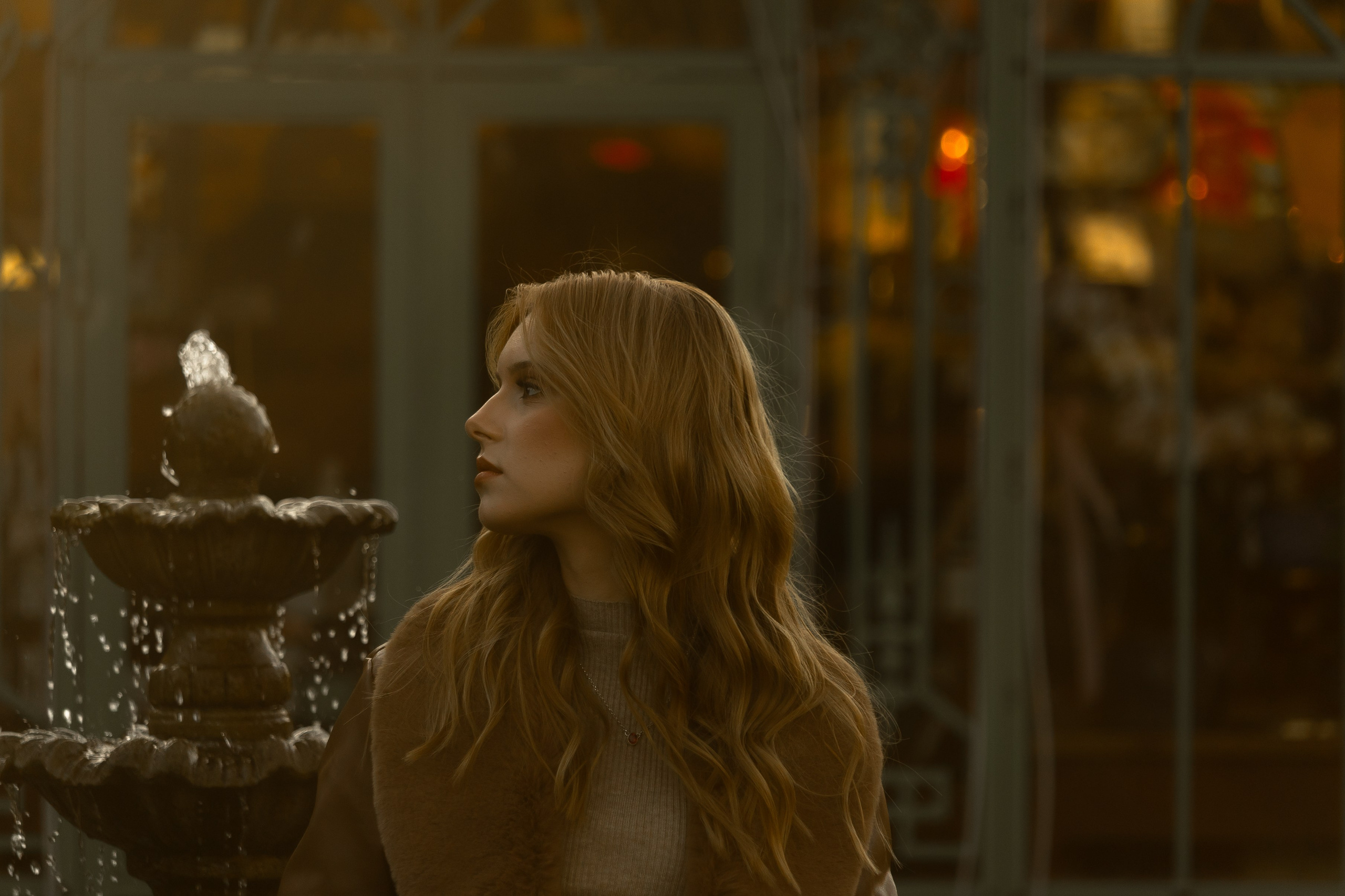 Ensaio Feminino (Sabrina). Lumiere Filmes e Fotos
