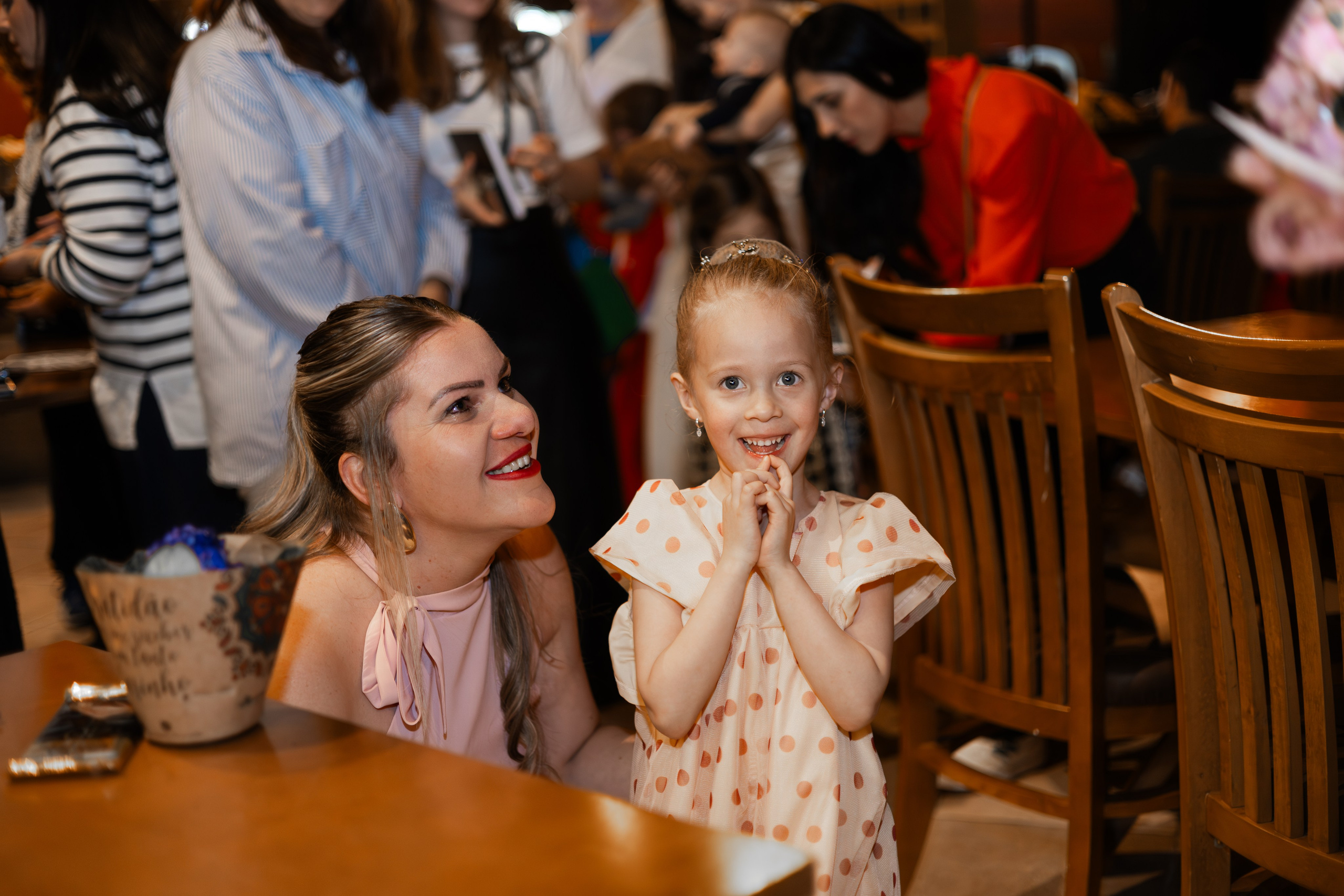 Lançamento de Livro Vivi Princival. Lumiere Filmes e Fotos
