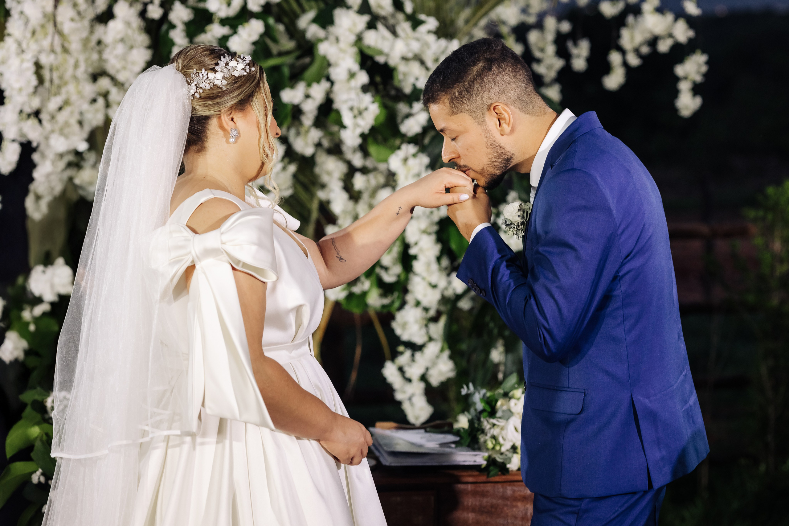 Britany e Rodrigo. Fotografia de casamento, Gestante e 15 anos| Montes Claros/MG