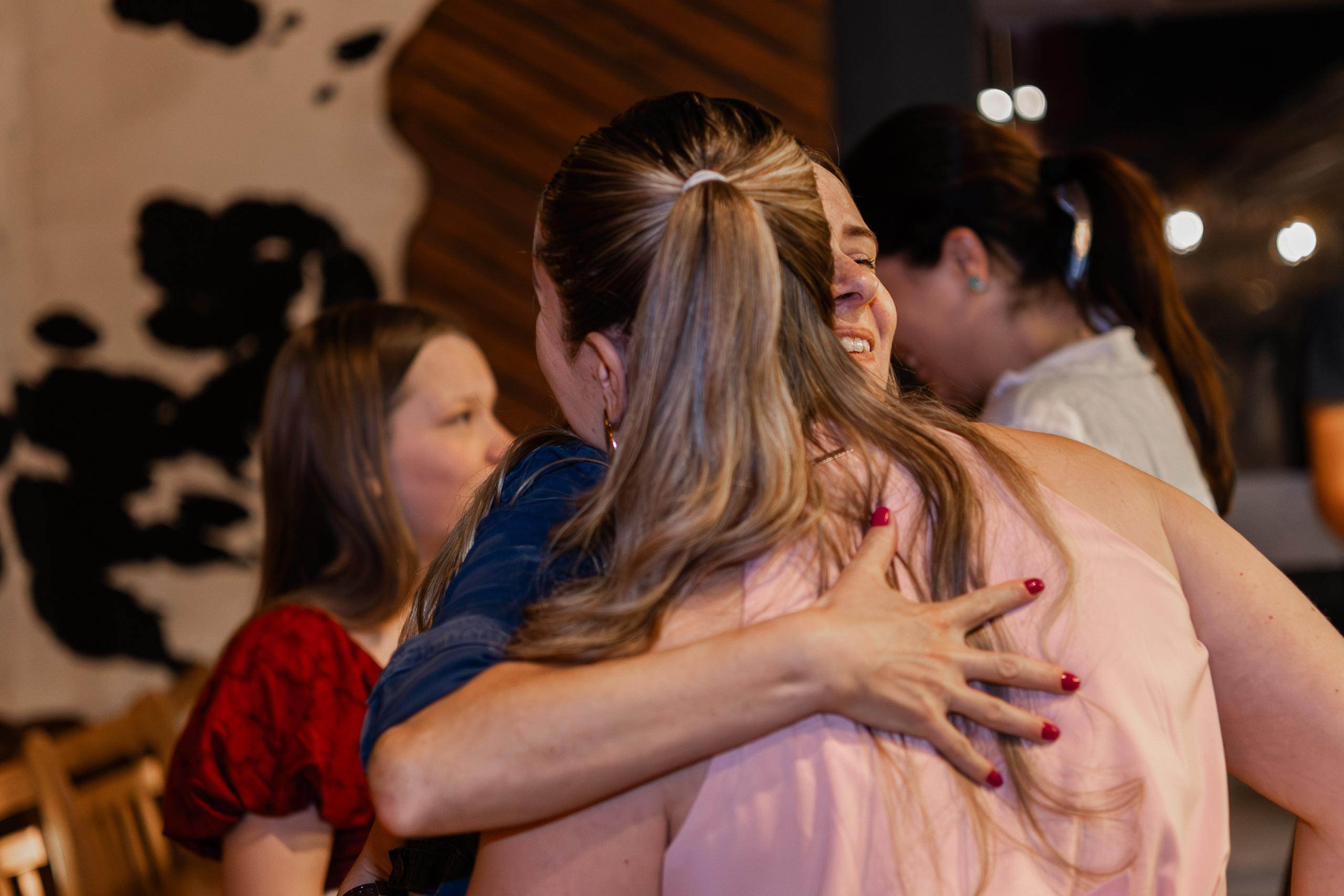 Lançamento de Livro Vivi Princival. Lumiere Filmes e Fotos