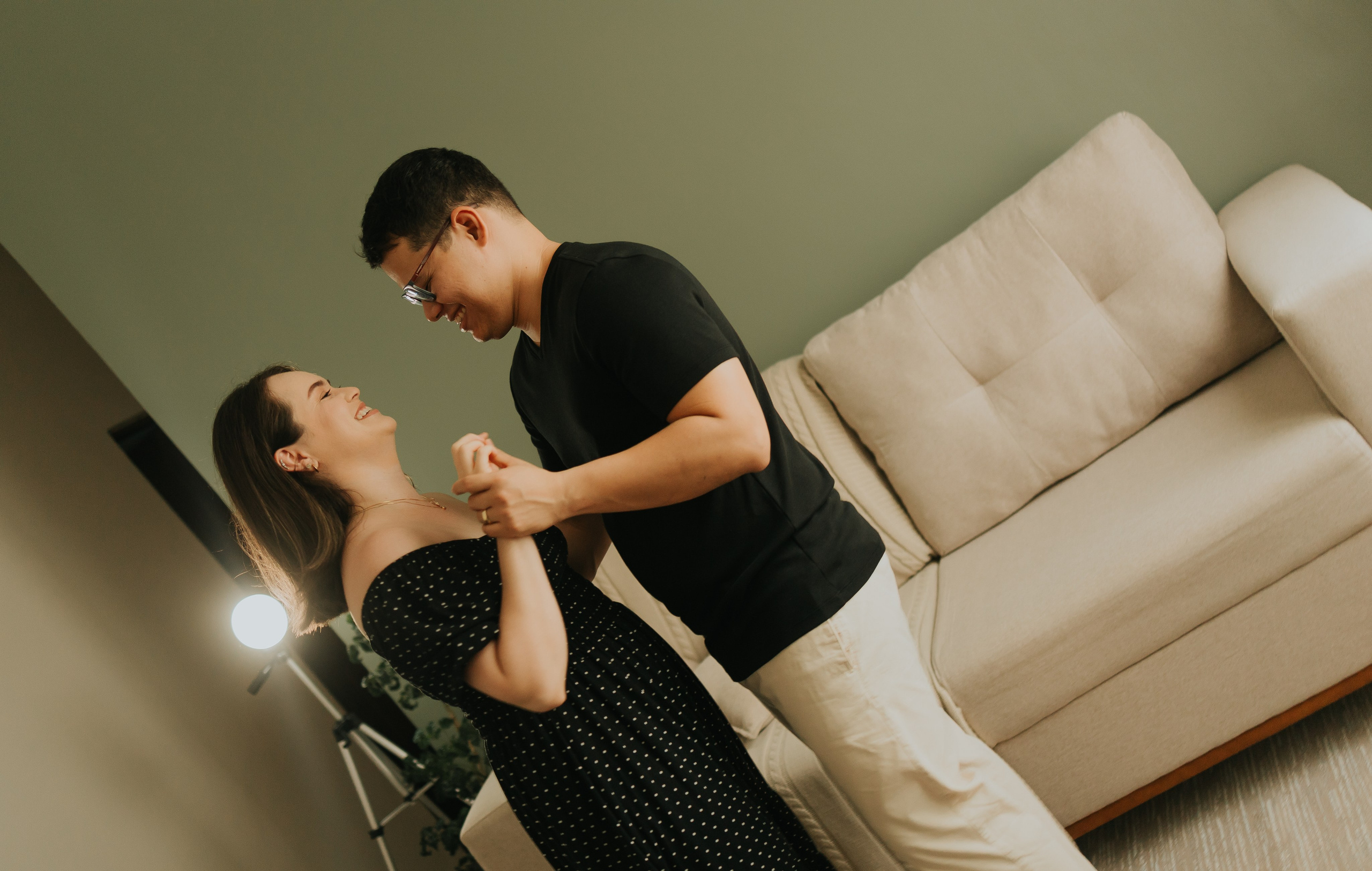 Sara e Paulo — Ensaio em casa. Fotógrafo de Casamentos em Manaus — Leandro Santos