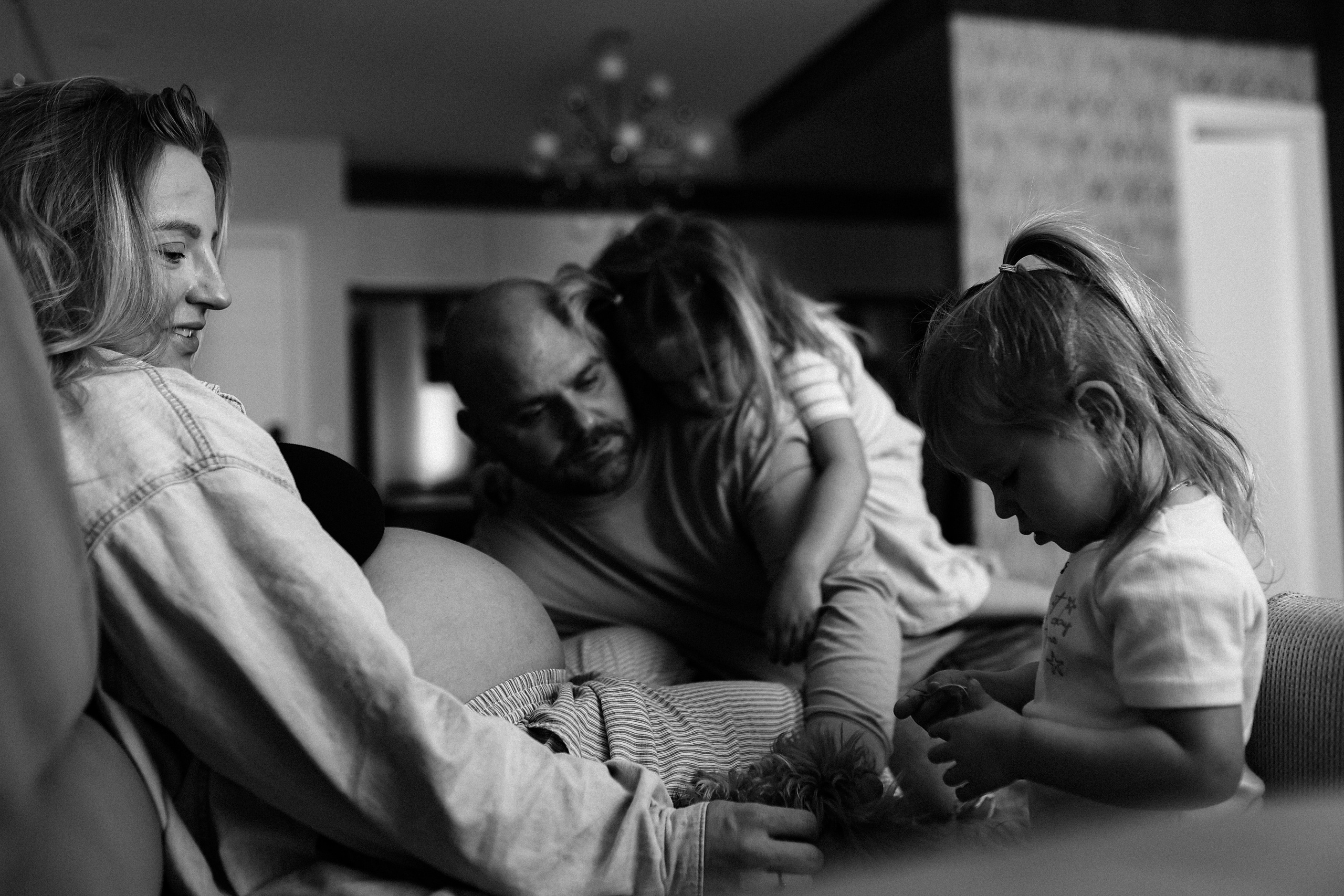A espera da Iris parte 2. Fotografa documental de familia e nascimento em Florianópolis SC Daria Ermolaev