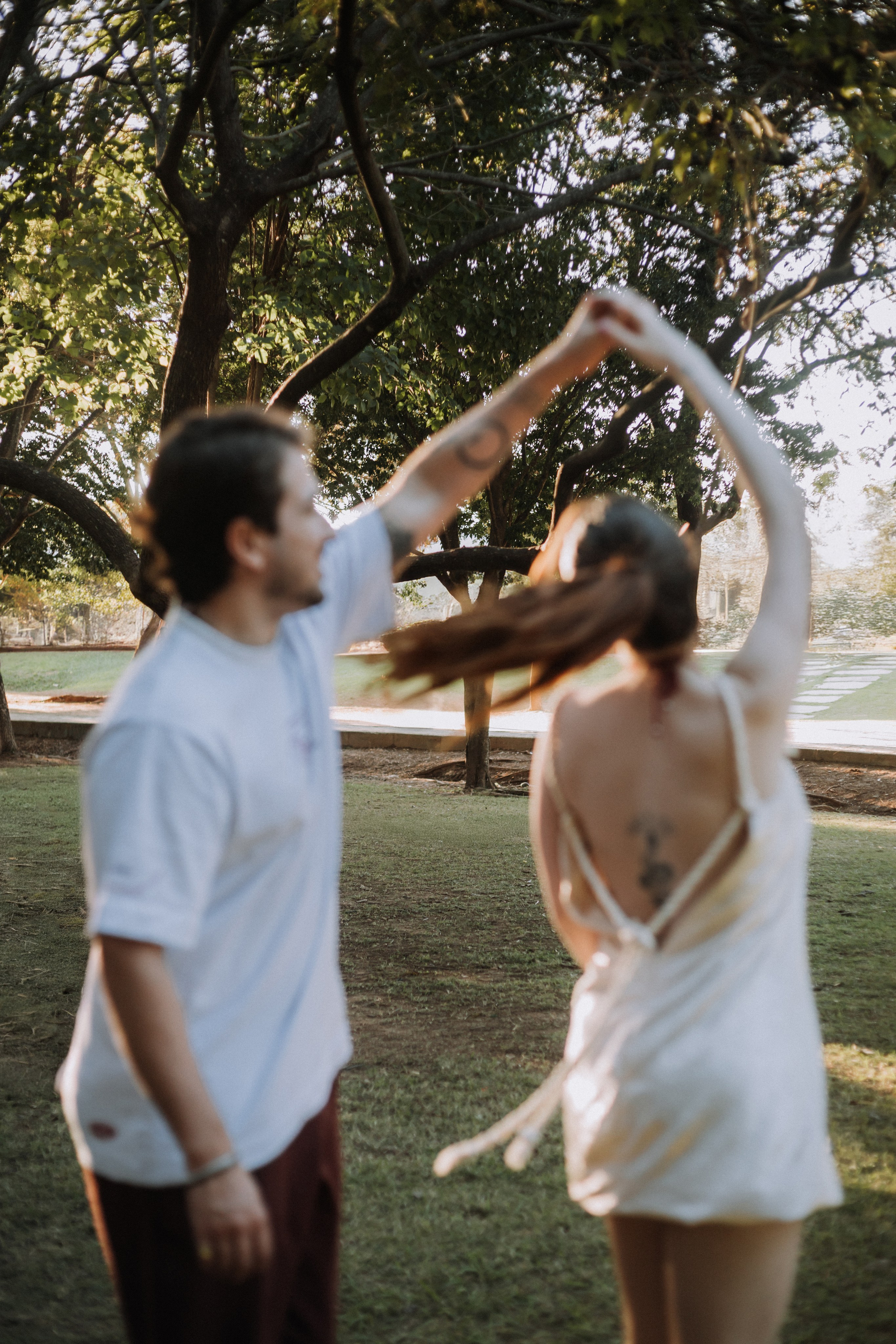 Ensaio de casal realizado no Parque da Pampulha, em Belo Horizonte/Minas Gerais.