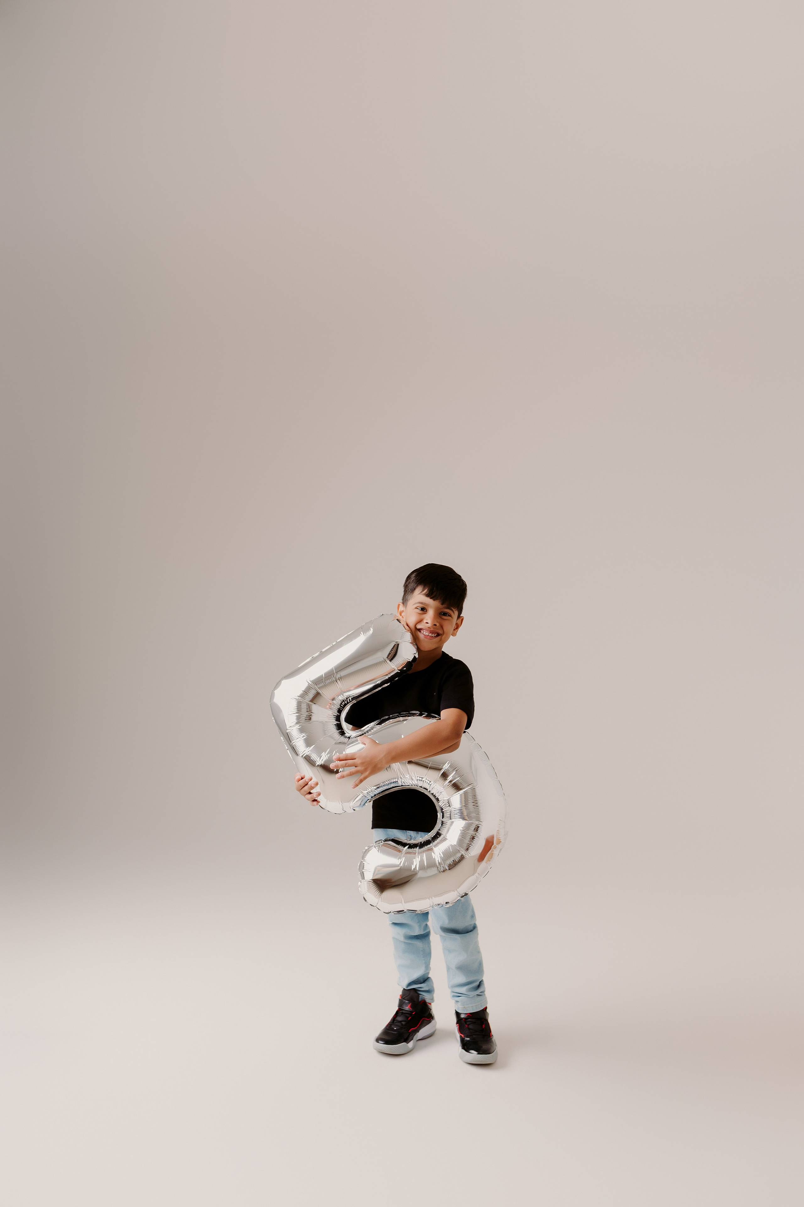 Ensaio de aniversário 5 anos de Miguel | Fotografia Infantil em estúdio Vitória da Conquista. Estúdio Natani Fotografia