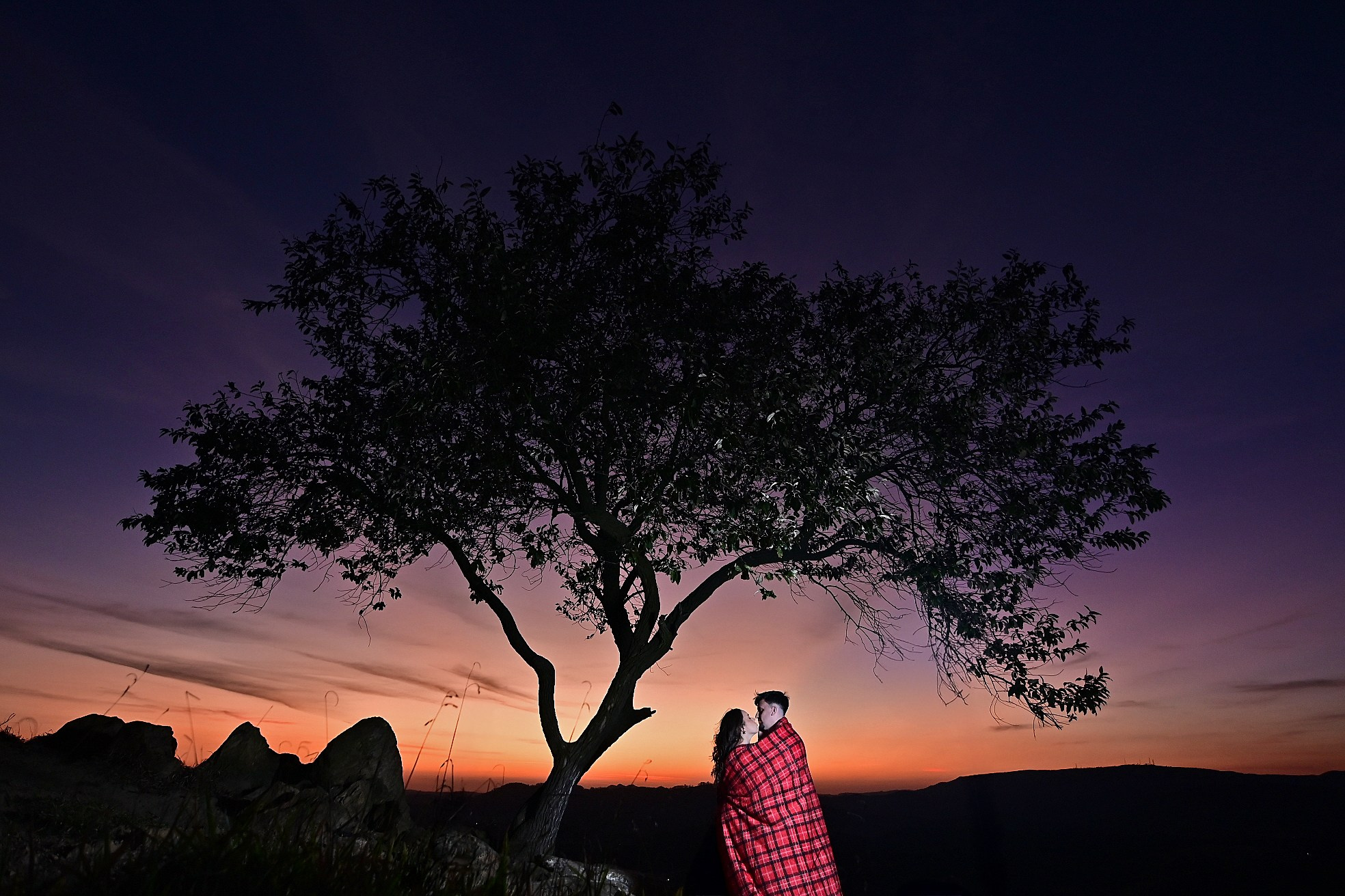 Gabriela & Fernando — Morro do Capuava, Pirapora do Bom Jesus. Produtora Bride