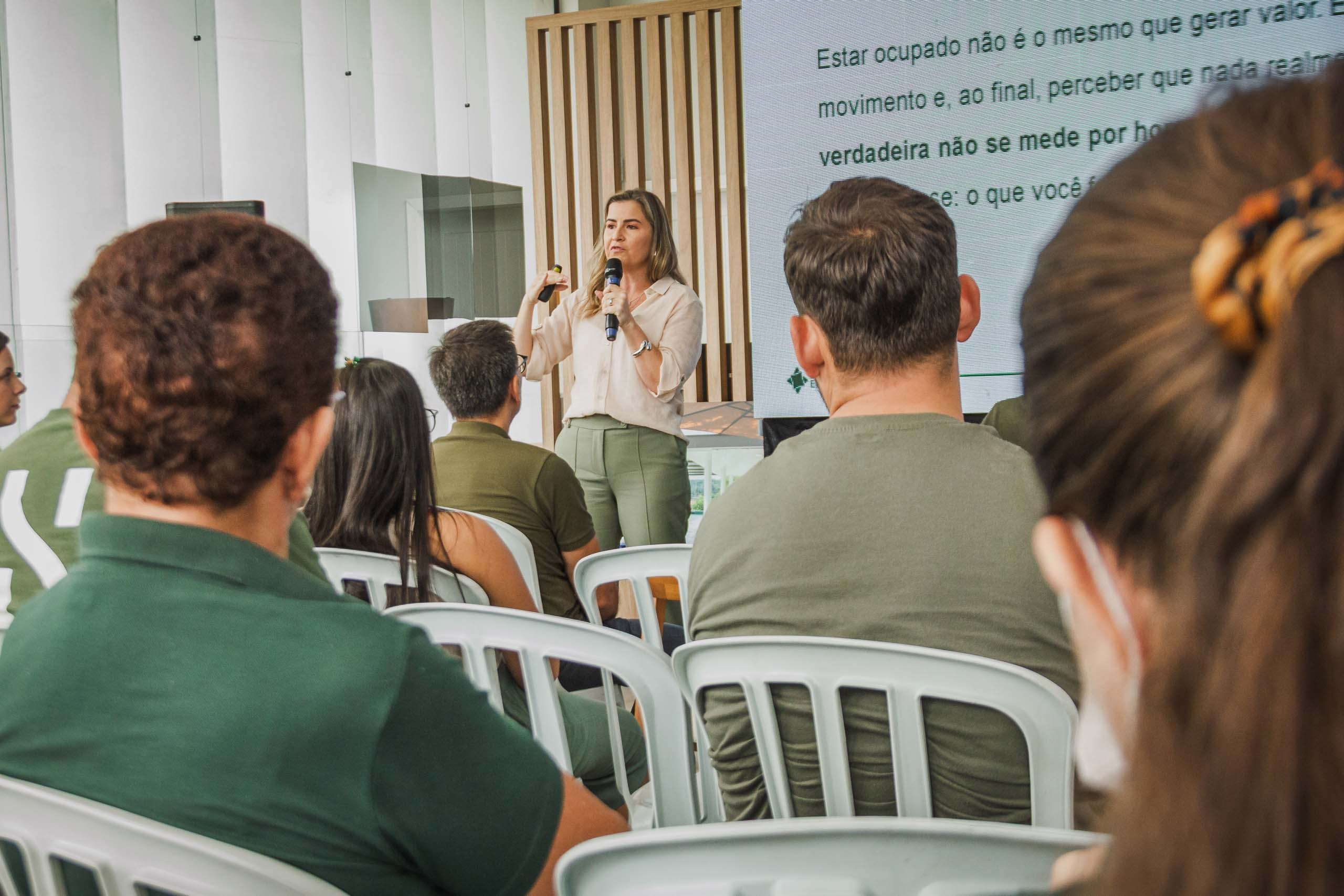 Palestra | Luisana de Castro | Hacasa. Marcus Monteiro Fotografia