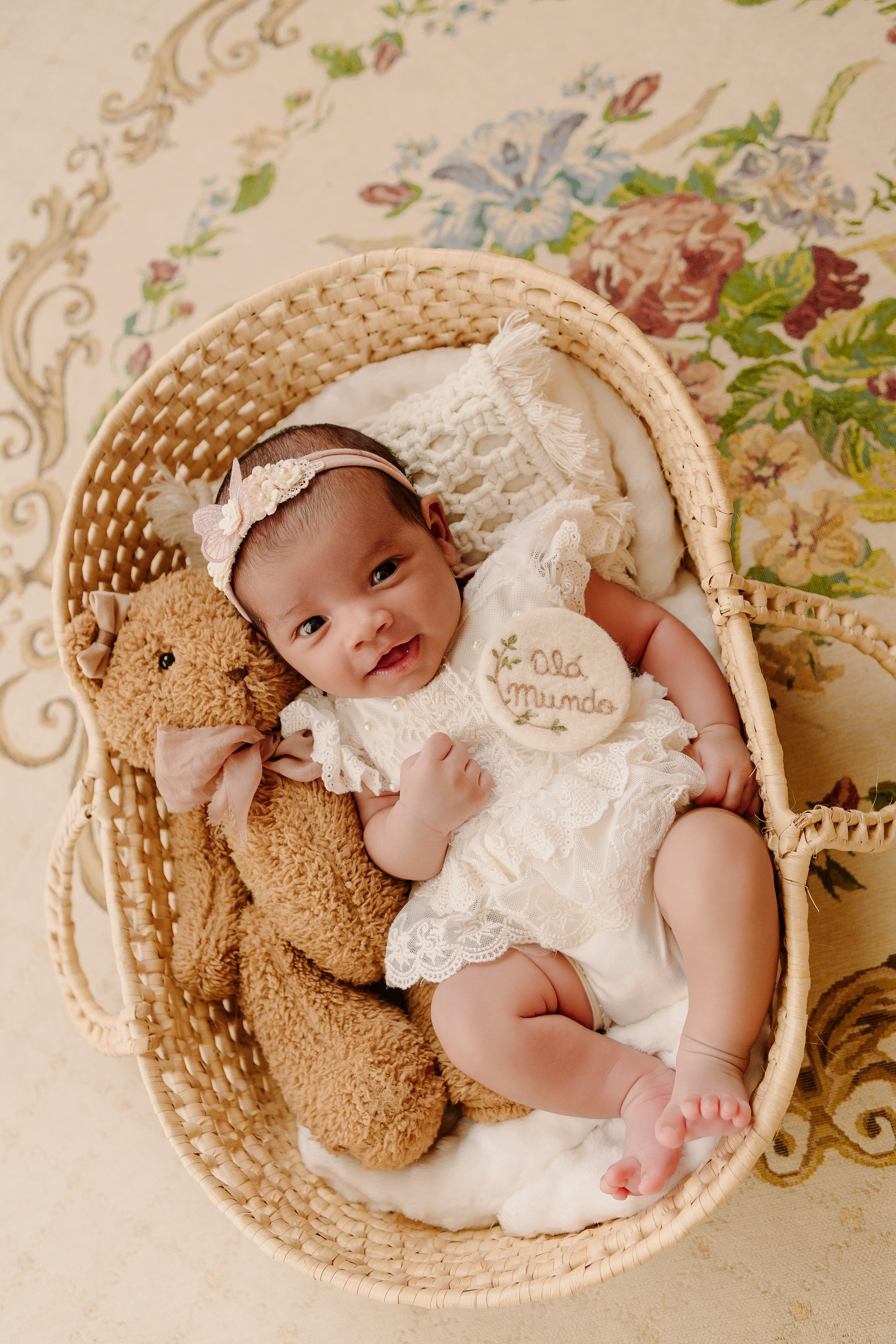 Fotografia Newborn em Vitória da Conquista | Estúdio Natani Fotografia. Estúdio Natani Fotografia