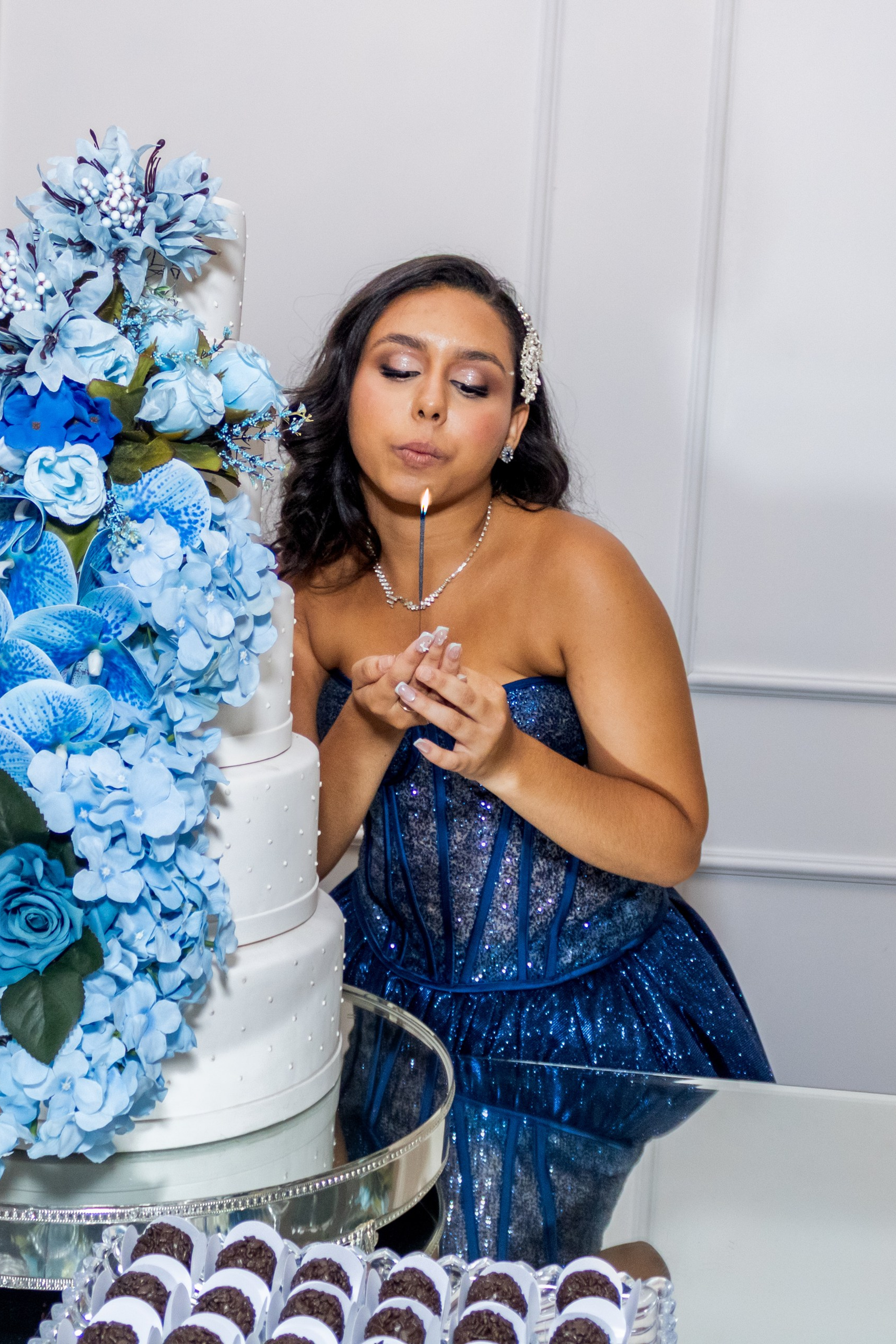 Debutante