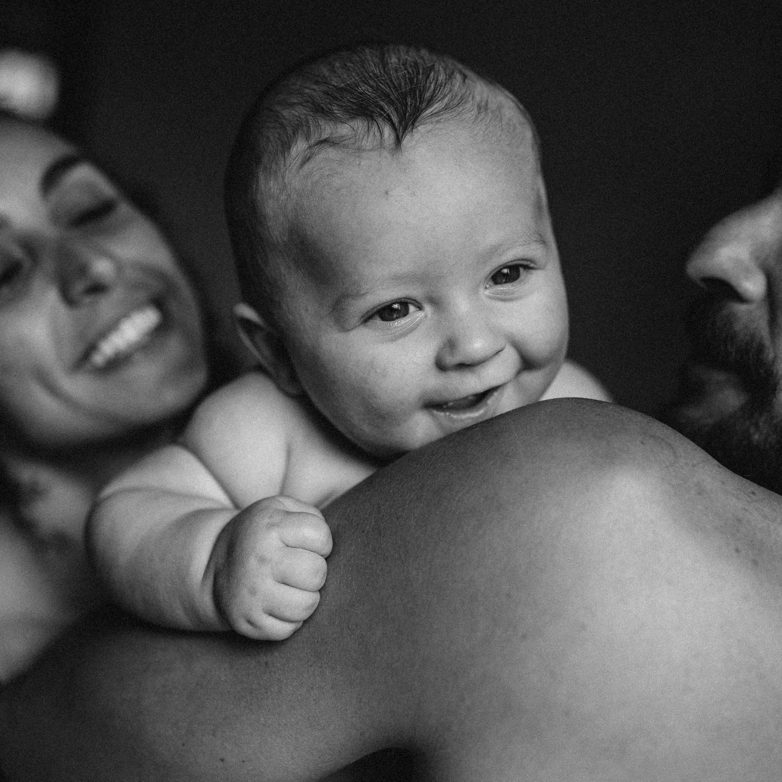 1 день до и после рождения Хелен. Доĸументальный семейный фотограф во Флорианополисе и Санта-Катарине Дарья Ермолаев